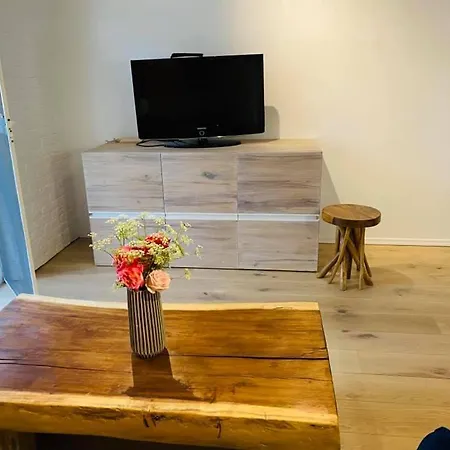 Friends Family Отель Лозенец