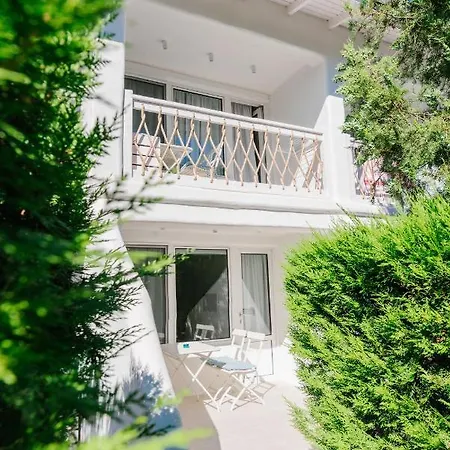 Friends Family * Лозенец