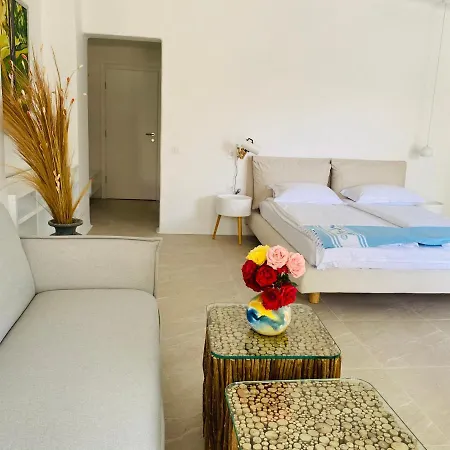 Friends Family Otel *