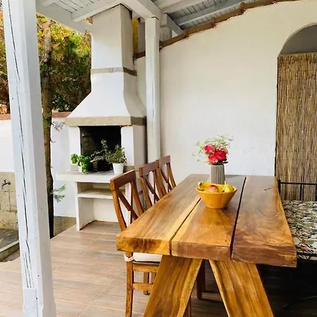 Friends Boutique Hotel *