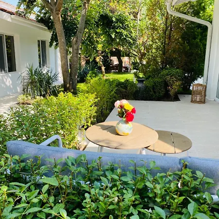 Otel Friends Family *