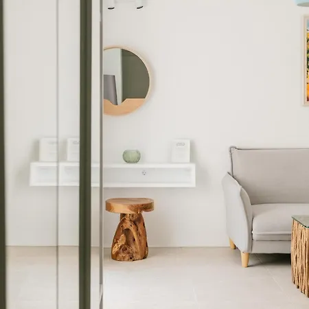 Friends Family Lozenets