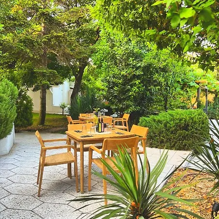 Friends Boutique Hotel Lozenets