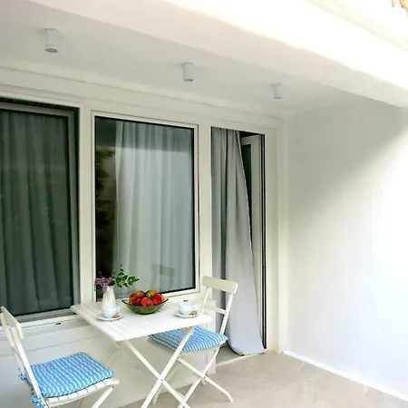 Friends Boutique Hotel *